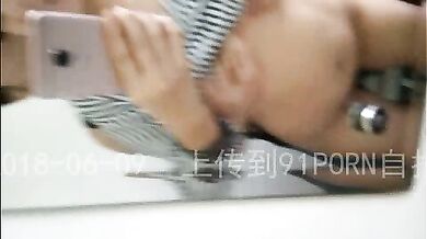 火车上啪啪-北京少妇忍不住要录自己